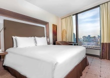 Одноместный семейный люкс Executive в Novotel Bangkok Platinum