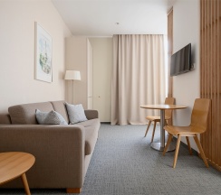 Номер-студия в Европа