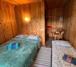 Номер стандарт с 1 двуспальной кроватью в Радость