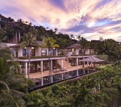 Вилла с 6 комнатами в Andara Resort Villas