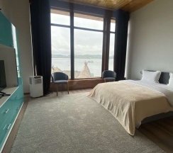 Люкс - Вид на море (Корпус 12) в Cedar grass Териберка
