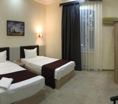 Двухместный номер Standard двуспальная кровать в Karavan Street Hotel
