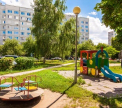 4-местные 1-комнатные апартаменты люкс с 1 двуспальной кроватью в Sutki Life (Сутки Лайф) на Космонавтов