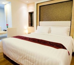 Люкс Deluxe с балконом в iCheck inn Residences Sukhumvit 20