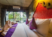 Двухместный номер Deluxe двуспальная кровать в Maneetel Krabi Beachfront