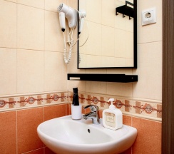 Супериор с просторным балконом в Ассоль