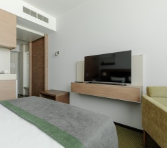Стандартный номер в Ramada by Wyndham Yekaterinburg Hotel&Spa