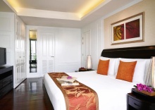 Люкс Deluxe c 1 комнатой в Dusit Suites Hotel Ratchadamri, Bangkok