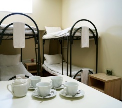 Кровать в общем номере (женский номер) в Sky Hostel