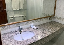 Одноместный люкс Deluxe с видом на город в Mall Suites Hotel