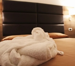 Четырёхместный номер Standard с балконом в Hotel Buratti