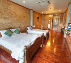 Трёхместный номер Deluxe в Saeng Panya Home - Boutique Residence (SHA Plus+)