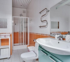 Коттедж Superior с 5 комнатами в Жар-птица