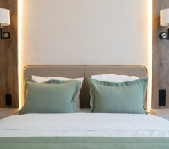 Двухместный люкс двуспальная кровать в Sea star hotel