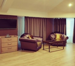 Djakuzi Luxe в Авшар-клаб