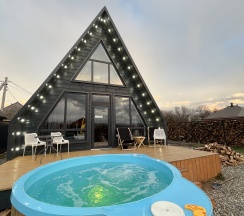 Дом в Асти Кэмп