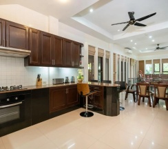 Вилла-люкс с собственным бассейном с 5 комнатами в Boutique Resort Private Pool Villa