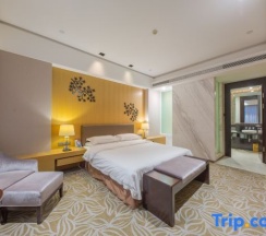 Люкс Premier в Ningbo East Harbour Hotel