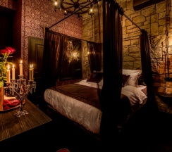 Граф Дракула в Mysterio hotel