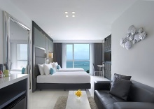 Люкс с 2 комнатами в Amari Residences Pattaya