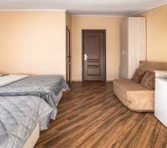 Супериор номер до 6 гостей в Грант-1 by Viva Hotels Group