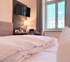 Двухместный номер Standard двуспальная кровать в Melarose Feng Shui Hotel