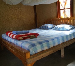 Бунгало с видом на воду в Family Huts