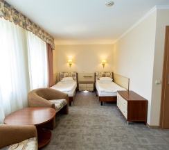 Стандартный двухместный номер с двумя односпальными кроватями. в Emmaus Volga Club