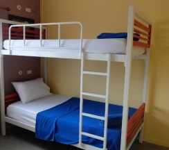 Кровать в общем номере в Captan Home