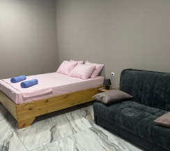 Четырёхместный номер Comfort с балконом в Regan