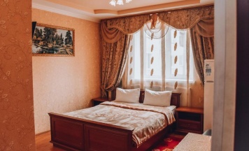 Номер стандарт с 1 двуспальной кроватью (с завтраком) в Нух