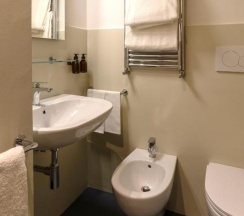 Одноместный номер Standard односпальная кровать в Hotel Leonardo Da Vinci