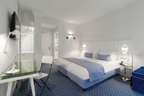 Париж: Отель Hôtel 34B Astotel