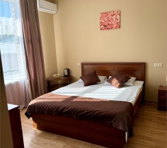 Комфорт, 1 большая кровать в 104 комнаты