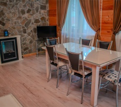 Дом 2 с бассейном хамамом сауной в Охотничий клуб