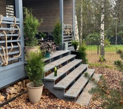 Двухместный семейный коттедж с видом на окрестности двуспальная кровать в Fraubu.camp