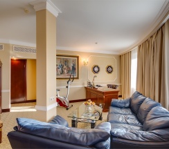 Двухкомнатный люкс в The Rooms Boutique Hotel