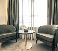 Номер полулюкс в Royal plaza