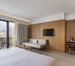 Номер Executive с балконом в Ibis Styles Heraklion Central