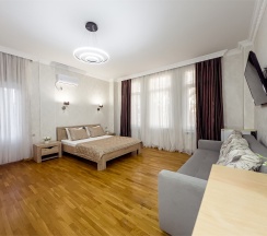 Семейный номер с балконом в Империя by Viva Hotels Group