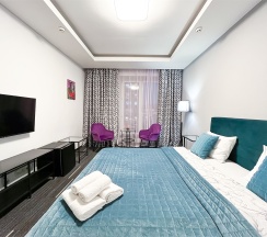 Делюкс с балконом и двуспальной кроватью в Moscow Point-Red October