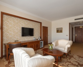 Двухместный люкс двуспальная кровать в President Hotel Minsk