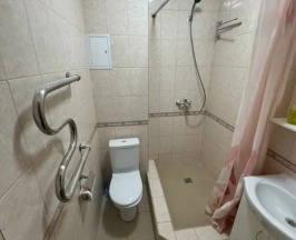 Трёхместный номер Comfort с балконом в Олимпия