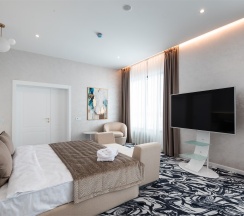 Президентский Люкс в Kravt Hotel Kazan Airport