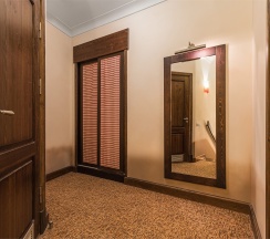 Семейный 2-х этажный полулюкс в Автор