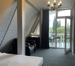 Семейный номер Standard с 2 комнатами с видом на море в Hotel Phanakopi