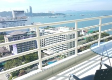 Люкс Royal в Vtsix Condo Service at View Talay Condo