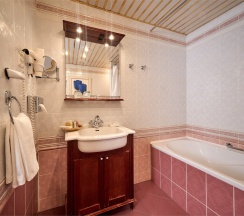 Джуниор сюит в Author Boutique Hotel