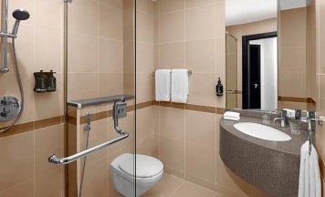 Двухместный номер Standard с видом на Бурдж-Халифа (двуспальная кровать) в Holiday Inn Express Dubai Safa Park