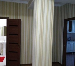 М.Горького 85Б. 2-комн.кв., 10-этаж, 124 в АнтиОтель